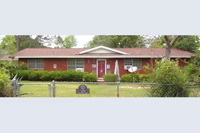 129 Northwood Drive, Fitzgerald, GA 31750 - Photo 1