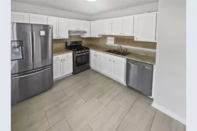 4727 Garden Hills Drive, Stone Mountain, GA 30083 - Photo 9