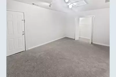 4727 Garden Hills Drive, Stone Mountain, GA 30083 - Photo 13