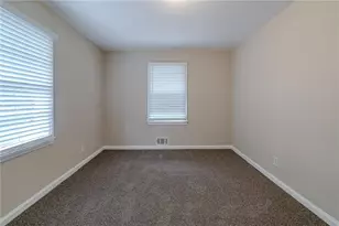 2131 Meador Ave SE, Atlanta, GA 30315 - Photo 9