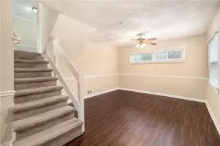 3435 Misty Valley Rd, Decatur, GA 30032 - Photo 11