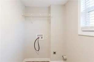 4412 Rustic Wood Dr, Stone Mountain, GA 30083 - Photo 19