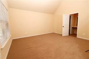 8178 Lochley Dr, Fairburn, GA 30213 - Photo 15