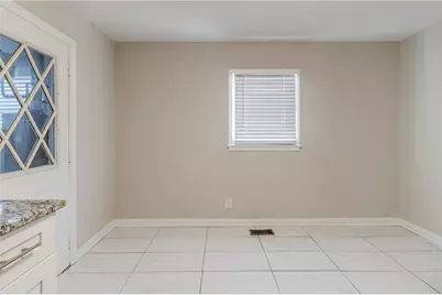 2446 Lynn Iris Drive, Decatur, GA 30032 - Photo 5