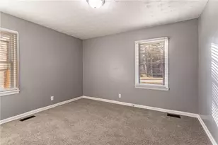 2196 Knoll Dr, Decatur, GA 30032 - Photo 15