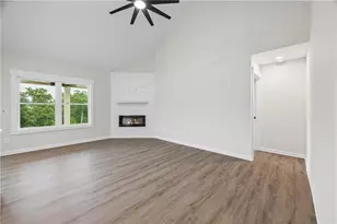 561 Racetrack Rd, Toccoa, GA 30577 - Photo 7