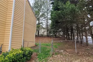 2082 Montgomery Trail, Duluth, GA 30096 - Photo 29