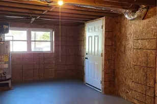 1800 Pinedale Dr NW, Atlanta, GA 30314 - Photo 31