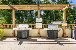 2479 Peachtree Rd NE, Atlanta, GA 30305 - Photo 39