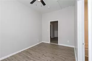 218 E Tinsley St, Griffin, GA 30223 - Photo 21