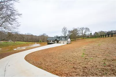 161 Hensley Lane, Hoschton, GA 30548 - Photo 3