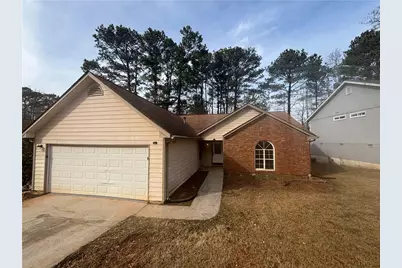 754 Shore Drive, Lithonia, GA 30058 - Photo 3