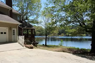 2697 Bethel Rd NE, Conyers, GA 30012 - Photo 9