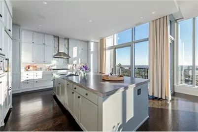 3630 Peachtree Road NE #3401, Atlanta, GA 30326 - Photo 9