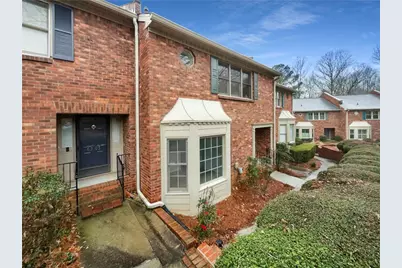 6295 Windsor Trace Drive, Peachtree Corners, GA 30092 - Photo 3