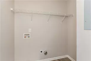 4893 Autumn Cir, Stone Mountain, GA 30088 - Photo 17