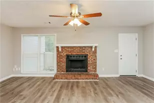 4893 Autumn Cir, Stone Mountain, GA 30088 - Photo 7