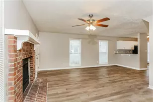 4893 Autumn Cir, Stone Mountain, GA 30088 - Photo 5