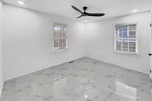 136 Victor Cir NW, Atlanta, GA 30314 - Photo 19