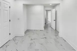 136 Victor Cir NW, Atlanta, GA 30314 - Photo 15