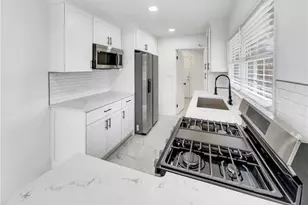 136 Victor Cir NW, Atlanta, GA 30314 - Photo 11