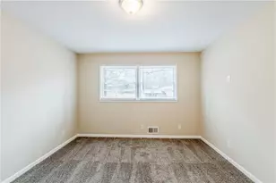 2202 Troutdale Dr, Decatur, GA 30032 - Photo 25