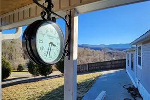 325 Scataway Rd, Hiawassee, GA 30546 - Photo 41