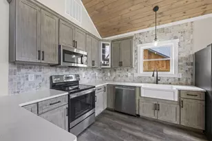 234 Lake View Dr, Lavonia, GA 30553 - Photo 23