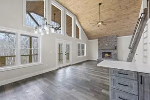 234 Lake View Dr, Lavonia, GA 30553 - Photo 25