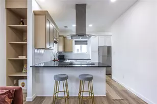 1466 Venetian Dr SW, Atlanta, GA 30311 - Photo 9