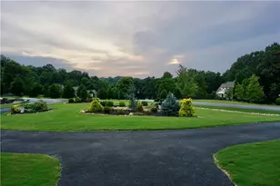 8910 Champion Ct, Ball Ground, GA 30107 - Photo 51