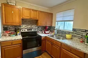 172 Scarsdale Dr, Riverdale, GA 30274 - Photo 7