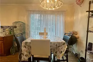 172 Scarsdale Dr, Riverdale, GA 30274 - Photo 5