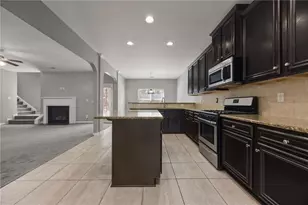 5253 Rosewood Pl, Fairburn, GA 30213 - Photo 11