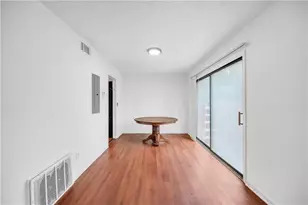 2570 Bradford Square NE, Atlanta, GA 30345 - Photo 15
