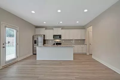 112 Chase Landing Drive #Martin, Loganville, GA 30052 - Photo 9