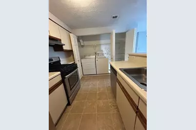 1376 Keys Lake Drive NE, Brookhaven, GA 30319 - Photo 9