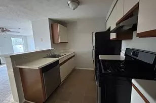 1376 Keys Lake Dr NE, Brookhaven, GA 30319 - Photo 11