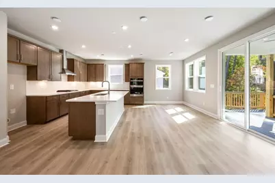 2460 Hidden Creek Road, Kennesaw, GA 30152 - Photo 17