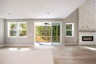 2460 Hidden Creek Rd, Kennesaw, GA 30152 - Photo 23