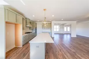 5410 Crow Dr, Cumming, GA 30041 - Photo 13