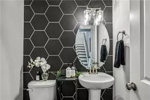 1322 Stanley Pk Dr, Decatur, GA 30033 - Photo 5