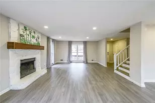 3865 Whitney Pl, Duluth, GA 30096 - Photo 9