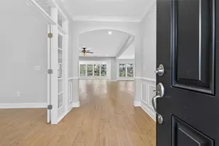 5517 Oak Knoll Ct, Hoschton, GA 30548 - Photo 3