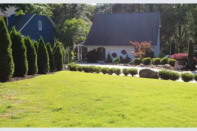 4040 Merritt Drive, Cumming, GA 30041 - Photo 9