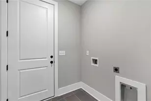 1360 Flora Dr, Conyers, GA 30094 - Photo 33