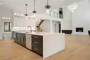 235 Traditions Dr, Alpharetta, GA 30004 - Photo 19