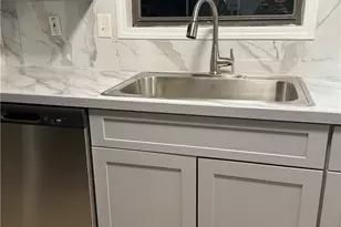 4475 Longley Ln, Snellville, GA 30039 - Photo 7