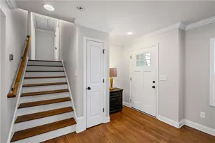 260 Mansell Cir, Roswell, GA 30075 - Photo 9