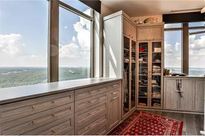 3376 Peachtree Road NE #56, Atlanta, GA 30326 - Photo 29